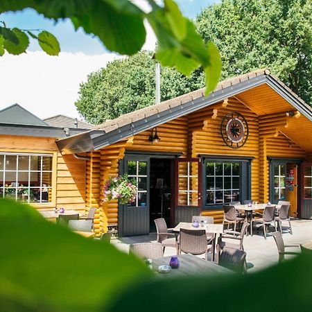 Een Gezellige Chalet Met Zonnige Buitenruimte Op De Veluwe! Villa Путен Екстериор снимка